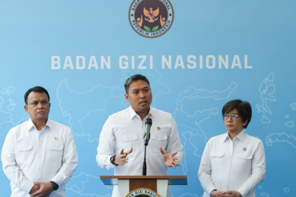 Baru Satu Minggu Dilantik Sebagai Kepala BGN, Sudaryono Sudah Pecat 261 Pegawai Dan Tutup 833 Dapur MBG