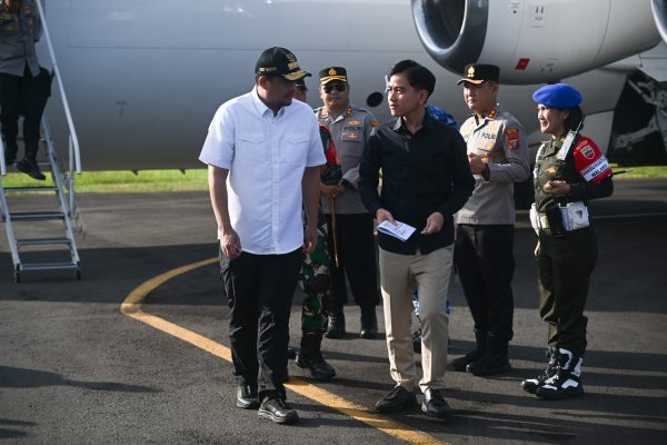 Wapres Gibran Tinjau Hunian Tetap dan Infrastruktur di Tapteng